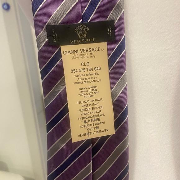 Versace Mens Purple Stripe Tie-New WO Tags - Picture 5 of 6